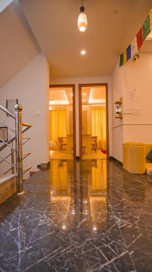 Hotel The Moksham Rishīkesh Exteriör bild